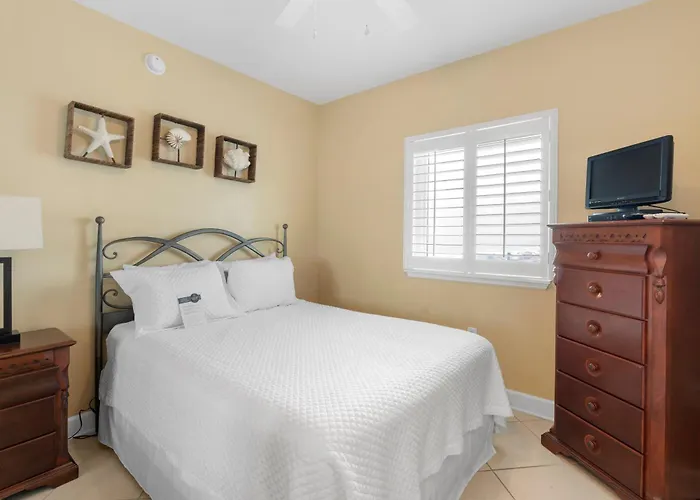 Apartment Sanibel 1201 By Collection *